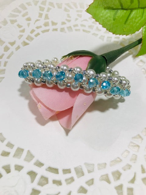 White and Blue Pearl Bracelet